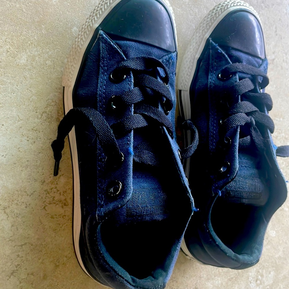 Boys Converse All Star Slip Ons Sneakers - worn 1x-Look New Size 2